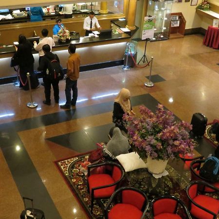 Kuala Lumpur International Hotel エクステリア 写真