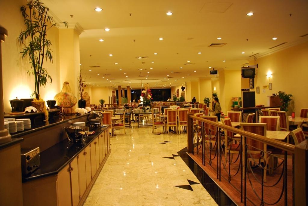 Kuala Lumpur International Hotel エクステリア 写真