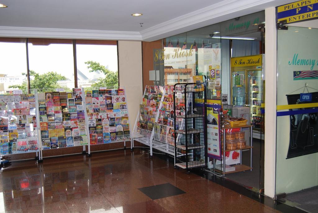 Kuala Lumpur International Hotel エクステリア 写真