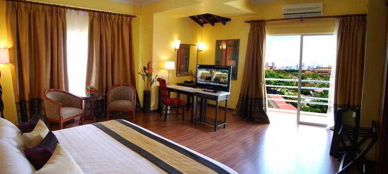 Kuala Lumpur International Hotel エクステリア 写真