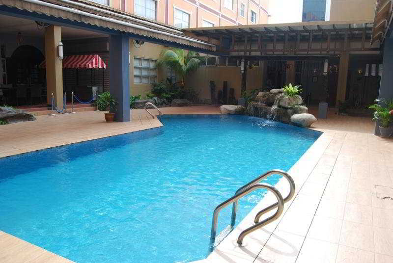 Kuala Lumpur International Hotel エクステリア 写真